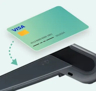 The customer pays by card at the Worldline terminal